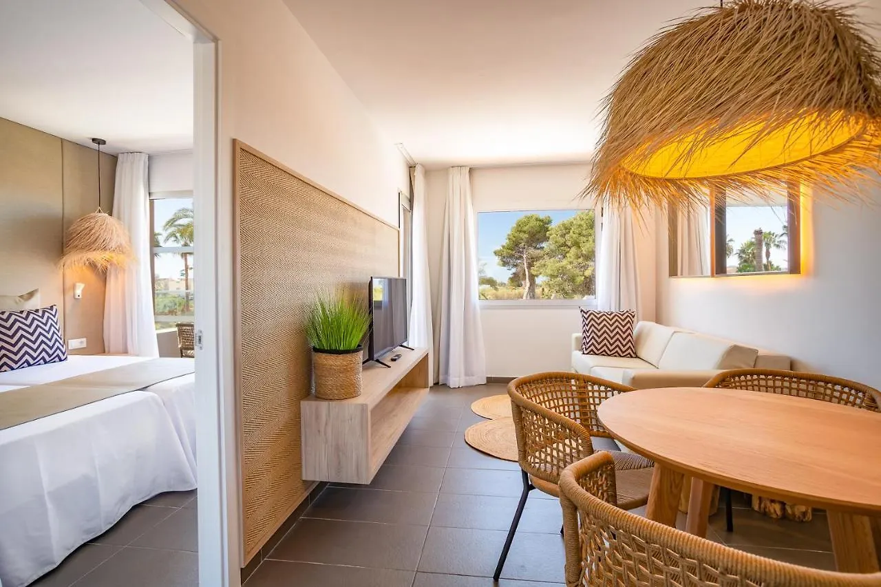 Apartahotel Migjorn Ibiza Suites&Spa Playa d'en Bossa