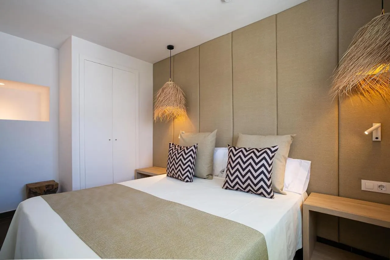 Migjorn Ibiza Suites & Spa Playa d'en Bossa Aparthotel